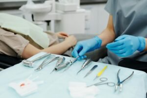 Material necesario para clínica dental | Guía esencial